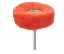 FRESONES DE FIELTRO ROJO