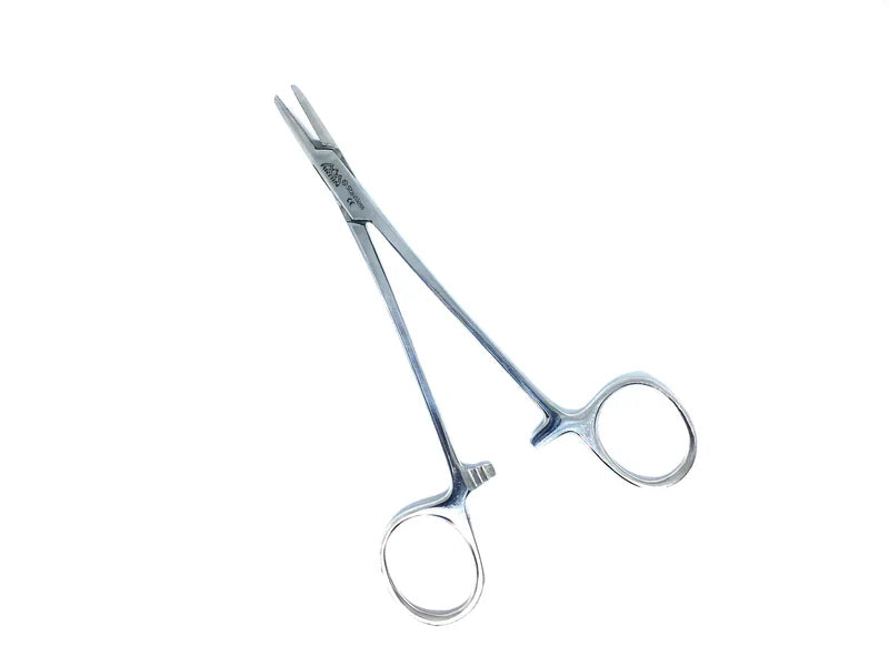 PORTA AGUJAS MAYO 14CM ARAIN